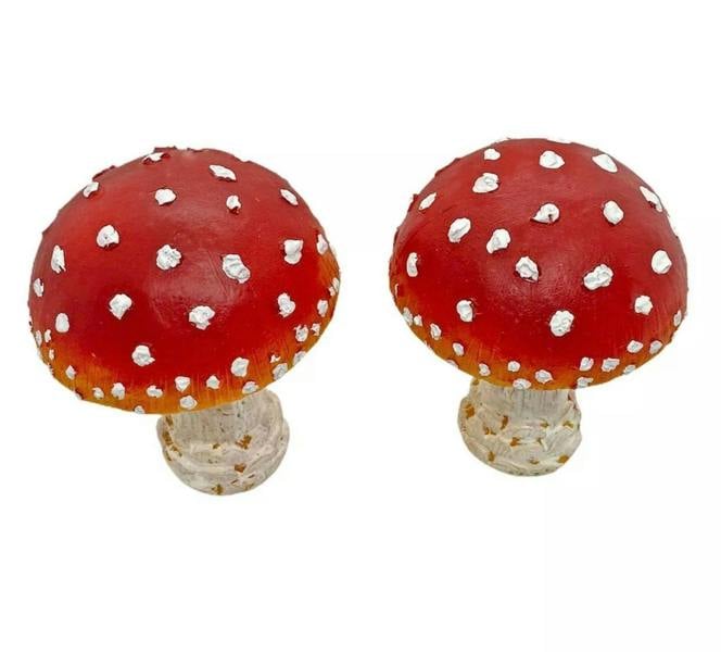 Ferncrest Trading Pair of Mushroom Garden Ornaments