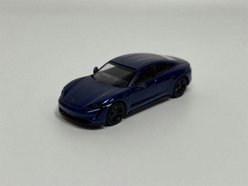 Minichamps Porsche Taycan Turbo S 2019 Dark Blue Metallic 1:87 Minichamps 870068401