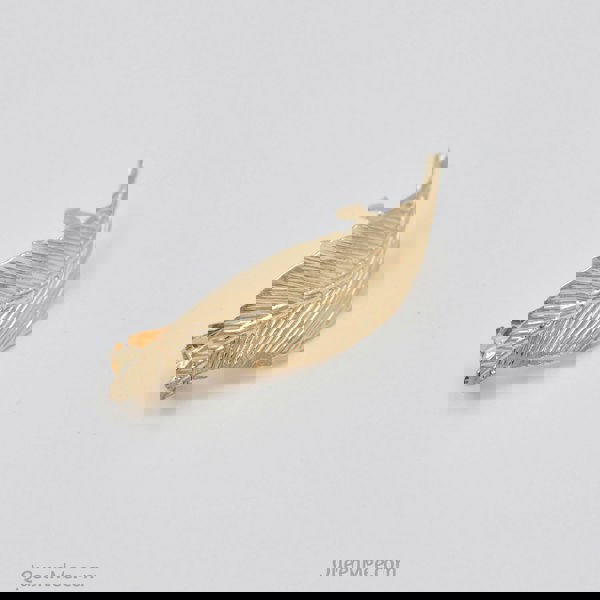 leaf hair clip in gold clasp