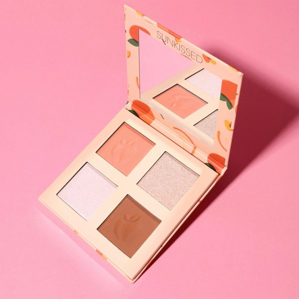 Sunkissed Peachy Dreams Face Palette  - 7.5g Bronzer, 7.5g Blusher, 2 x 7.5g Highlighter