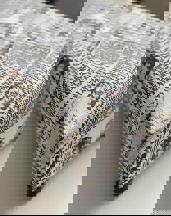 ISTOOLS Premium Monroe Footstool Pouffe Ottoman – UK Handcrafted Non-Storage Bench & Versatile Living Room Furniture