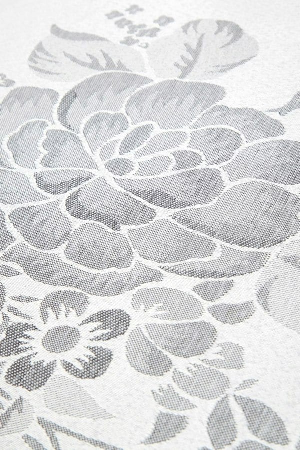 Emma Barclay Grace Floral Jacquard Tablecloths - Silver