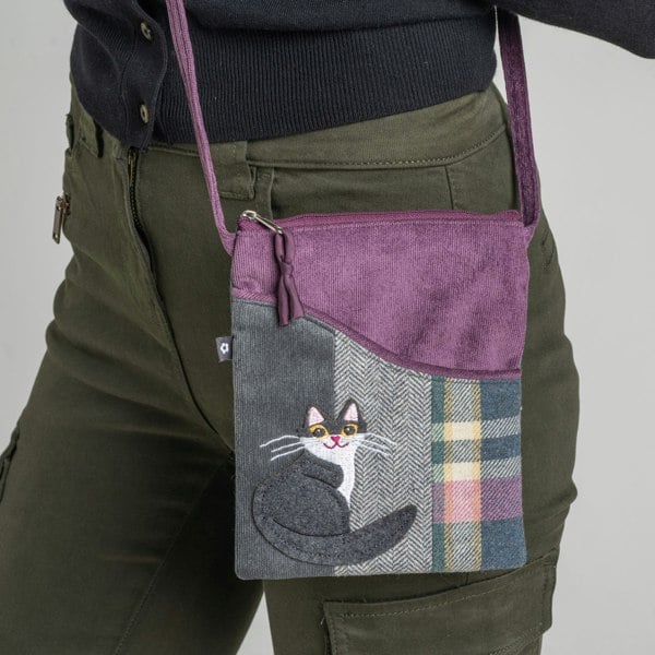 Earth Squared Small Sling Crossbody Appliqué Phone Bag – Cat Design