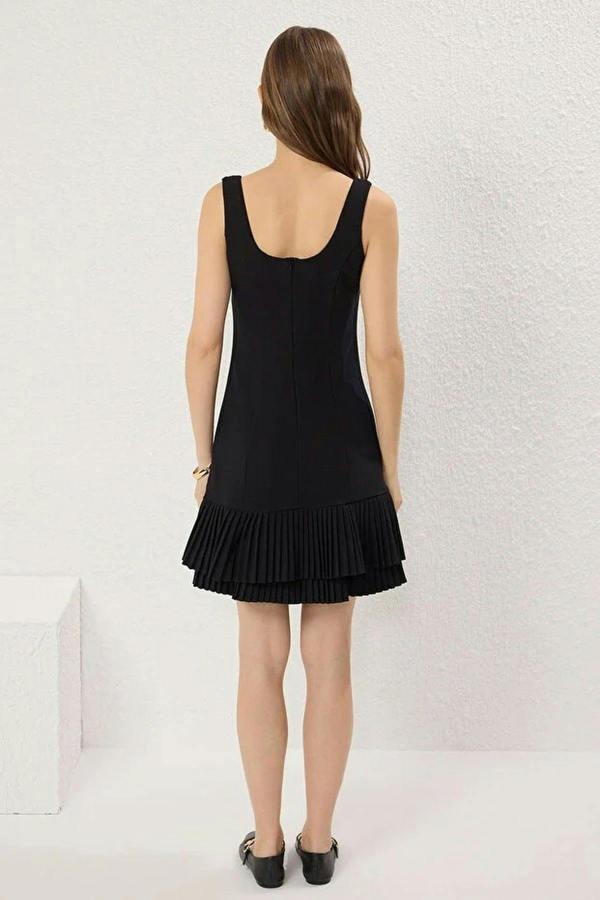 Square Neck Thick Strap Pleated Mini Dress