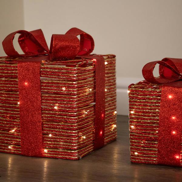 Samuel Alexander Set of 3 Red & Gold Light Up Christmas Parcel Gift Boxes with 90 Warm White LEDs