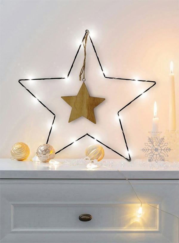 Xmas Haus St Helens METAL Christmas STAR SHAPE  WOODEN HANGING CENTRE