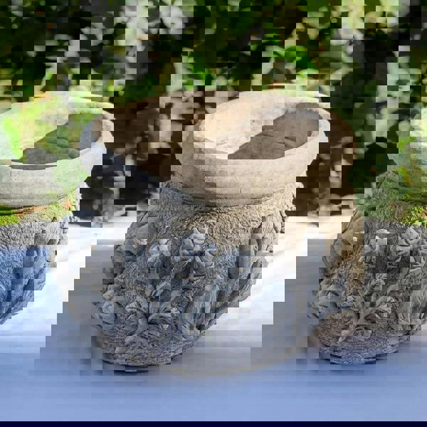 Dahlia Design Stone Cast Garden Plant Pot