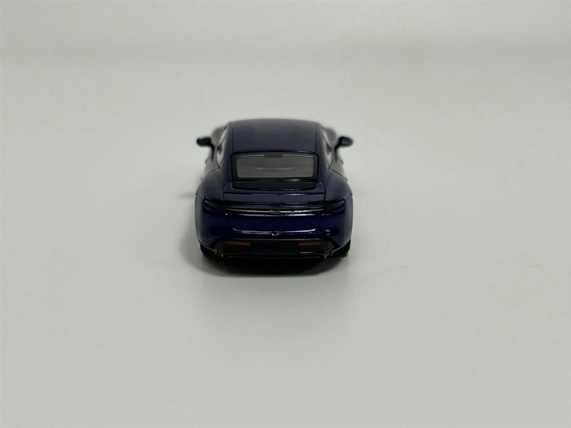 Minichamps Porsche Taycan Turbo S 2019 Dark Blue Metallic 1:87 Minichamps 870068401