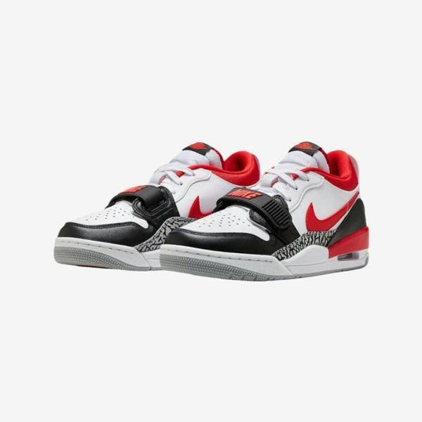 Nike CD7069-160 Sneakers   in  White