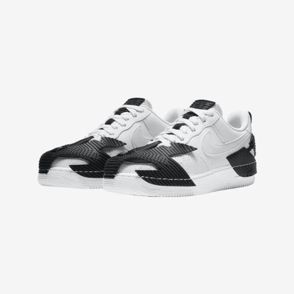 Nike Sneakers   in  White