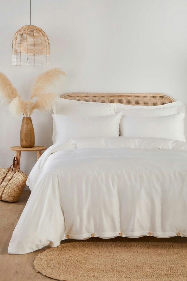 Pretty You London Bamboo Bedding Set
