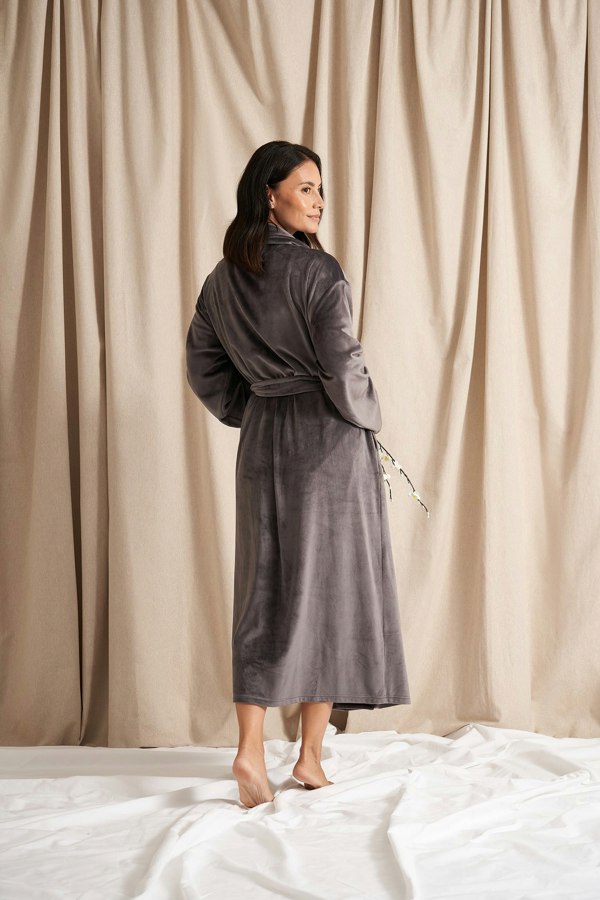 Pretty You London Velour Longline Robe in Raven