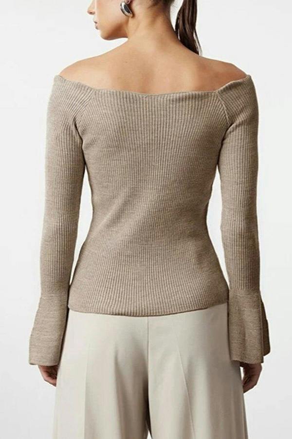 WOVCOR Carmen Collar Knit Sweater