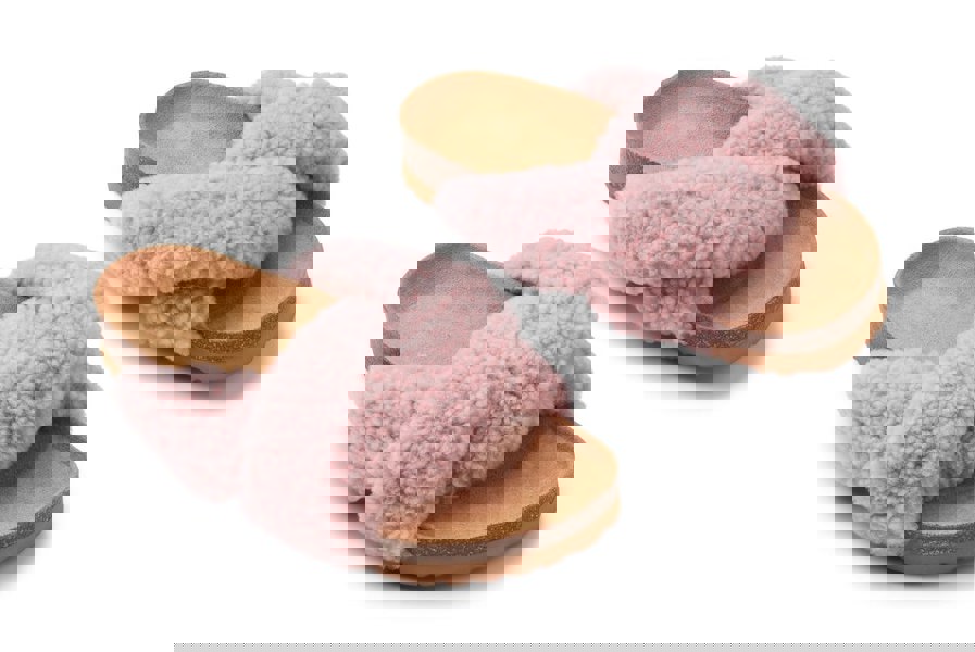 Lilly Cross Slipper Rose Purple