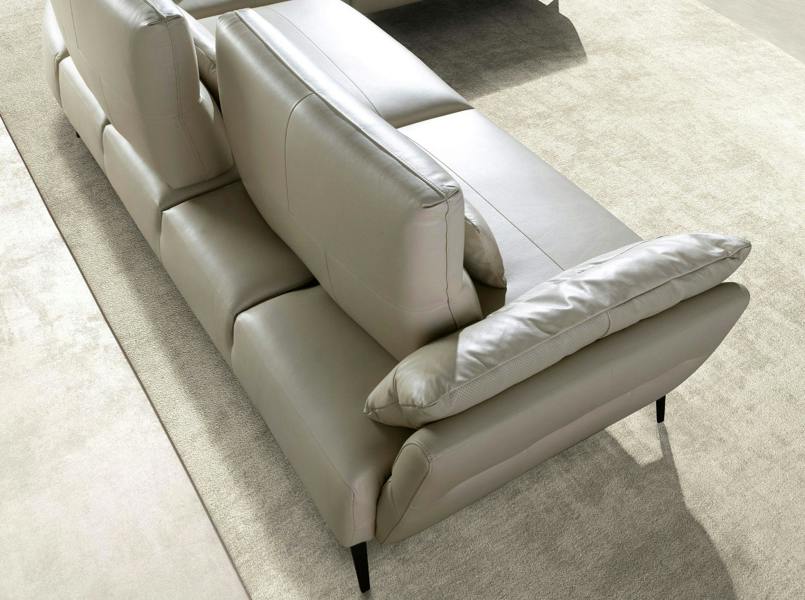 Angel Cerdá Corner sofa in sand leather 6213/6214