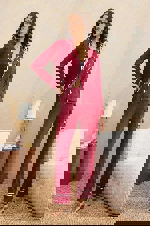 WOVCOR 2-Piece Viscose Knit Pajama Set with Heart Detail and Piped Design