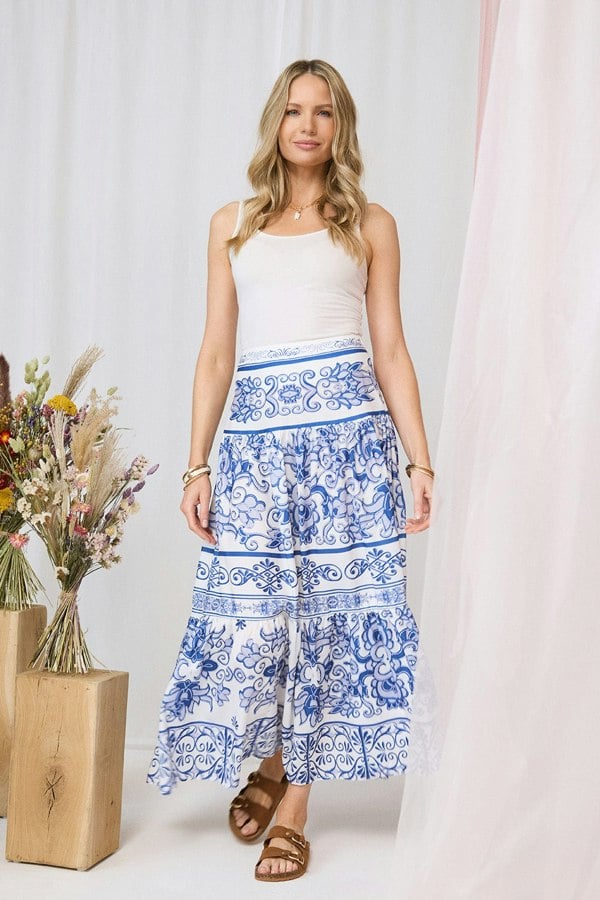 Blue | Mosaic Print High Waist Tiered Maxi Skirt : Model is 5'10"/178 cm and wears UK10/EU38/US6/AUS10