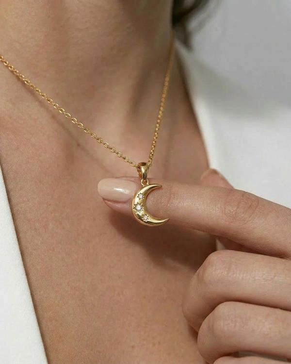 Elk & Bloom 14K Gold Moon & Star Pendant Necklace