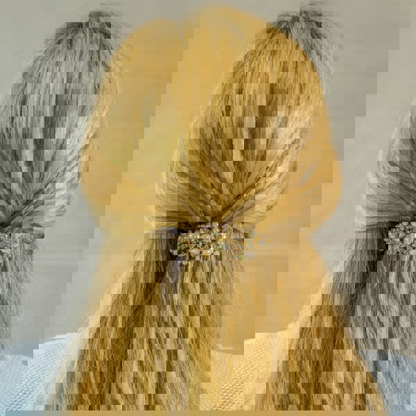 pearl hair clip gold wedding guest