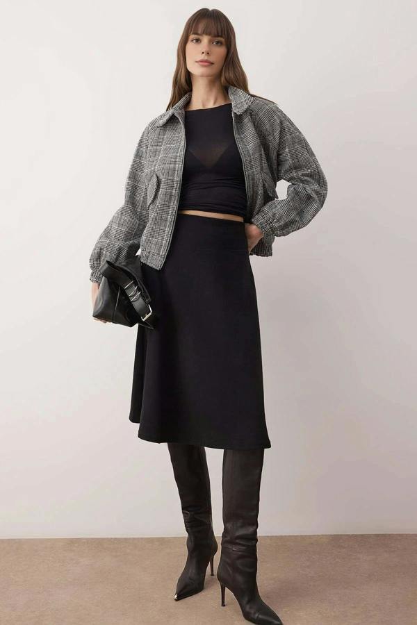WOVCOR A-line Midi Knit Skirt