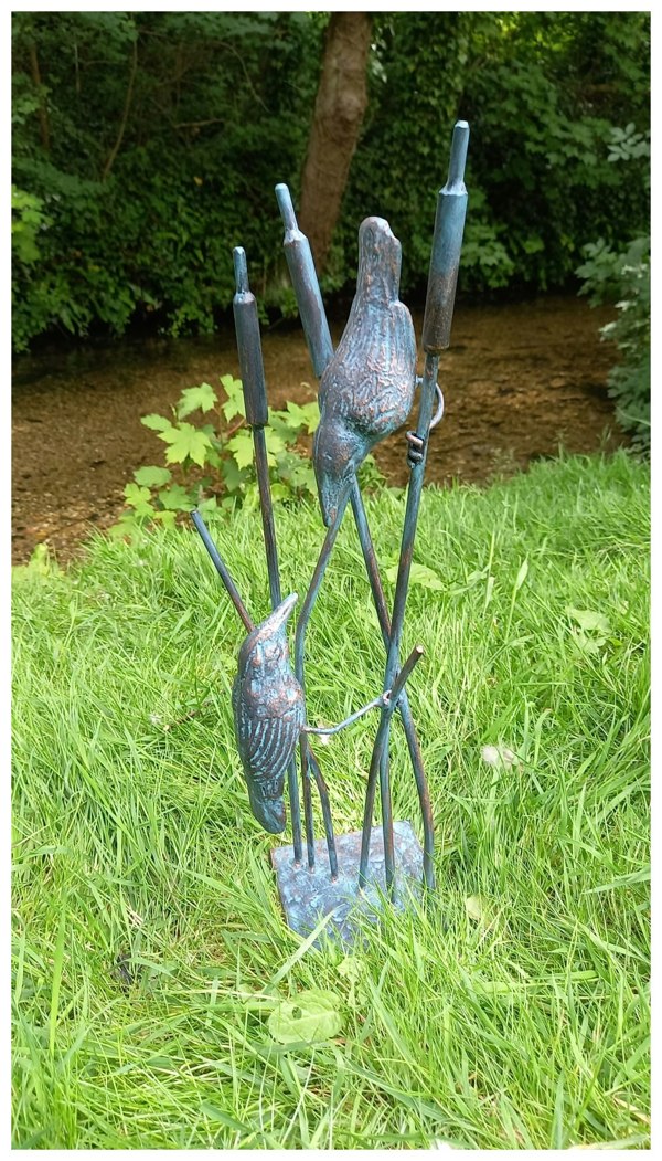 Inspirational Gifting Birds on Reeds Garden Sculpture Statue Ornament