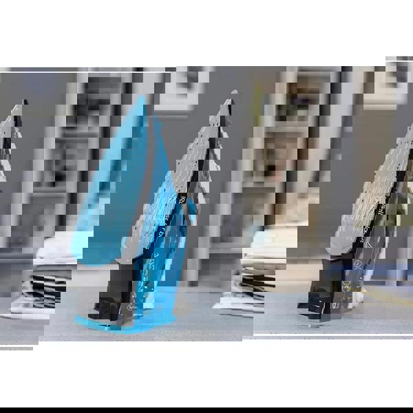 Russell Hobbs 25580 My Iron Steam Iron 1800W, 0.26L Water Tank - Blue and White