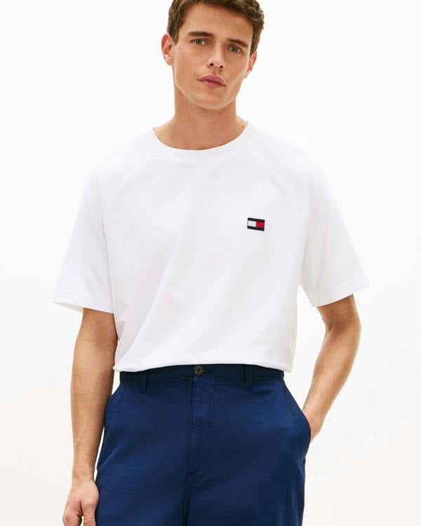 Tommy Hilfiger Tommy Flag Elevated Mens T-Shirt - White | CHO | Designer Mens Short Sleeve T-Shirts & Tops