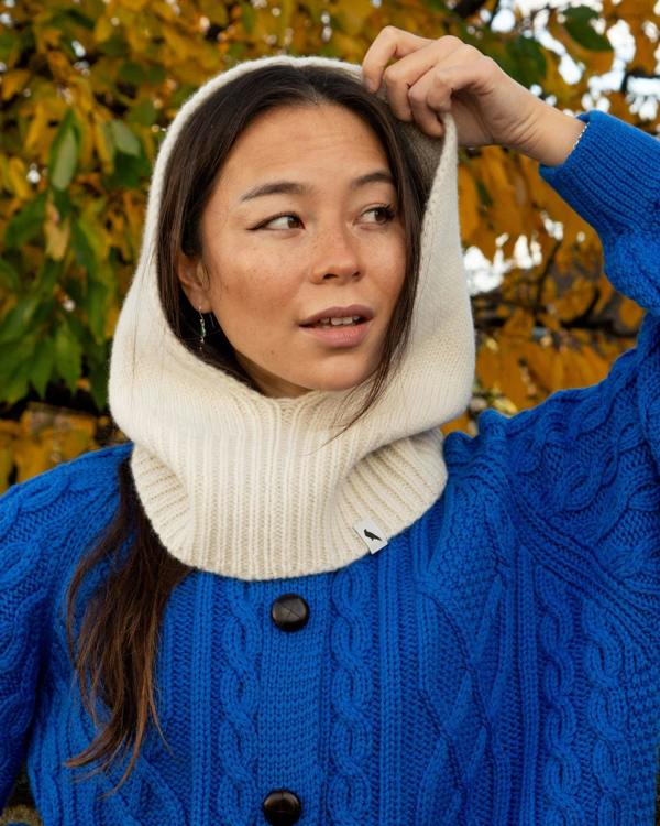 Peregrine  Avening Knitted Hood