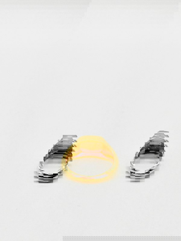 SVNX Engraved Signet Ring