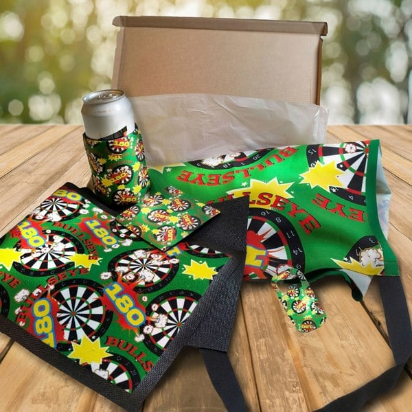 BritishmadeGifts Bullseye Darts Fan - Retro Bar Box - The Perfect Time Capsule Gift Box for Darts Lovers