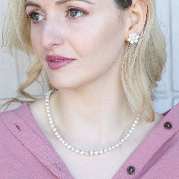 The Colourful Aura White Round Pearl Bridesmaid Statement Necklace and Earring Set