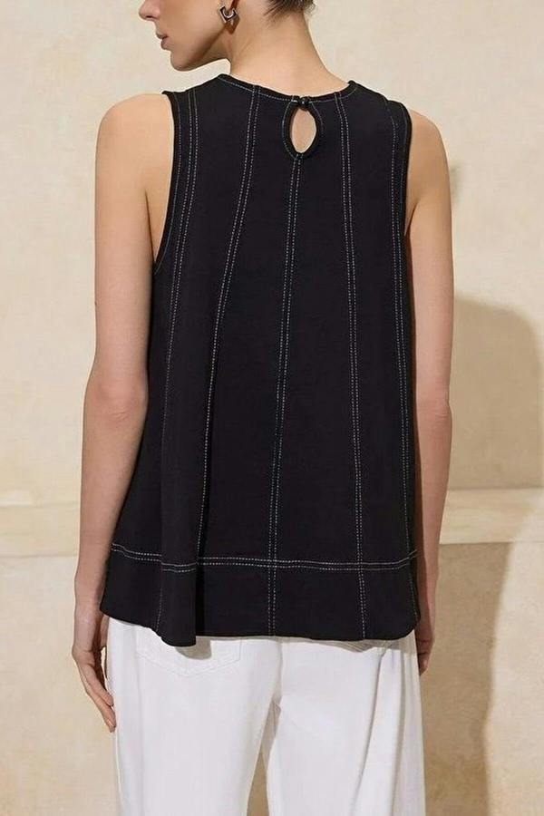 WOVCOR Relaxed Crew Neck Sleeveless Stitched Detail Knitted Blouse