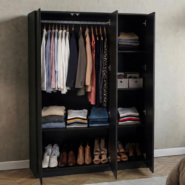Vida Designs Denver 3 Door Mirrored Wardrobe