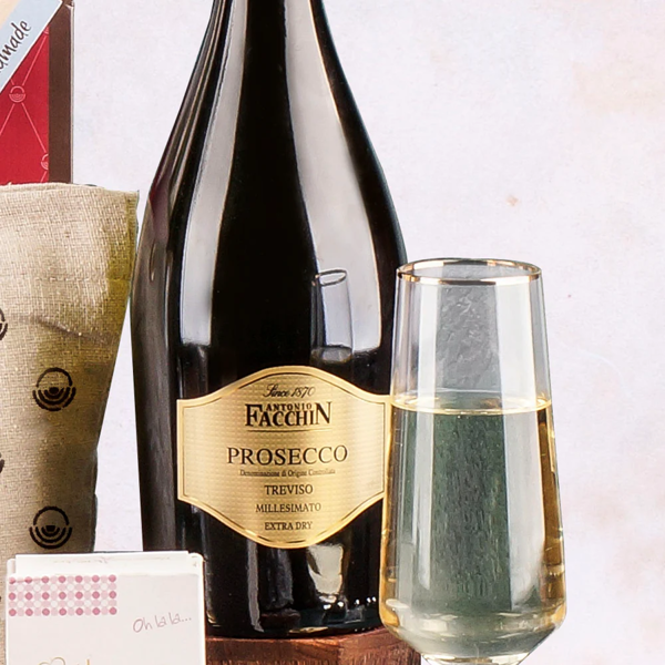 Hay Hampers Sweet Treats with Prosecco