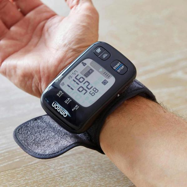Omron RS7 Wrist BPM (HEM-6232T-E)