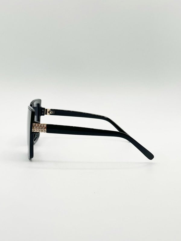 SVNX Oversize Cateye Sunglasses with Diamante Detail in Black