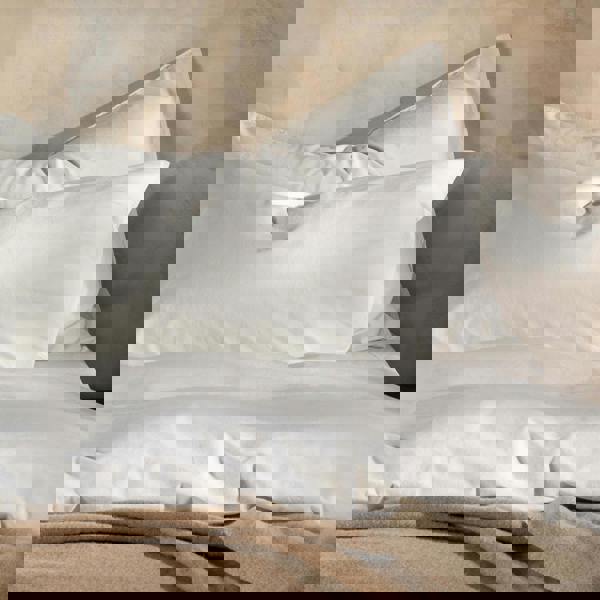 Soak&Sleep White Stonewashed Cotton Pillowcases