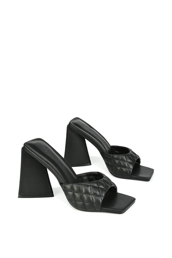 XY LONDON Quilted Square Toe Sculptured Flared High Heels