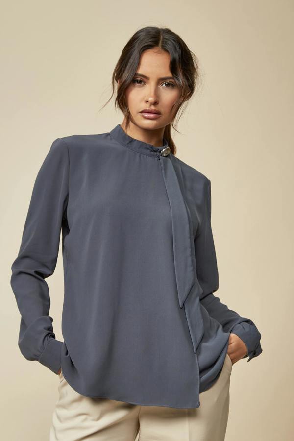 Hoxton Gal Oversized High Neck Top with Brooch Details in Bottle Green