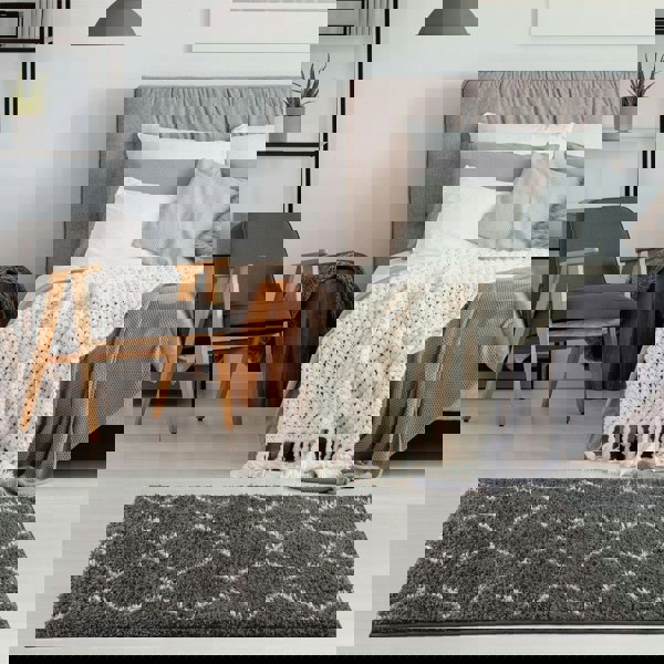 Shaggy Dark grey rug High Qualit Elegant Moroccan Pattern Suitable for Floor heating