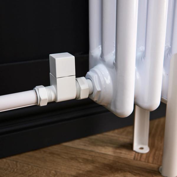 Flode Straight Square Manual Radiator Valve Pack | 15mm x 1/2″ | Matt White