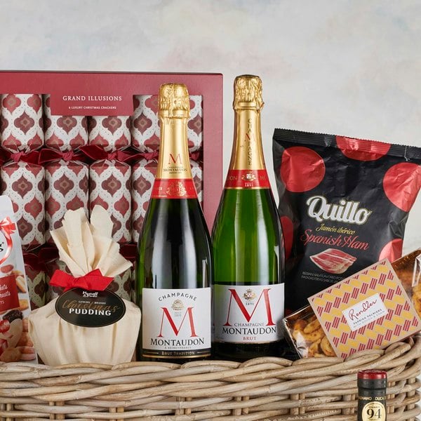 Virginia Hayward Snowed In Hamper