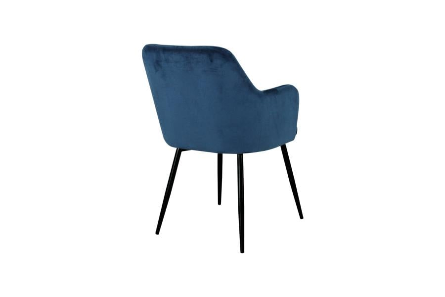 Outdoor Living New York Dining Table with 4 Charlotte Velvet Chairs
