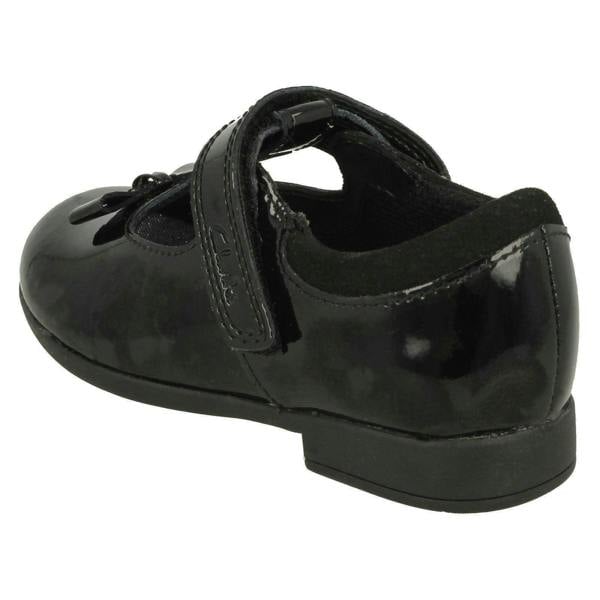 Clarks Girls Clarks Bow Detailed School Shoes Scala Hope