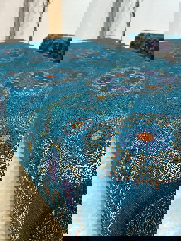 ISTOOLS Premium Loop Floral Green Pattern Footstool – Versatile Ottoman Bench & Coffee Table