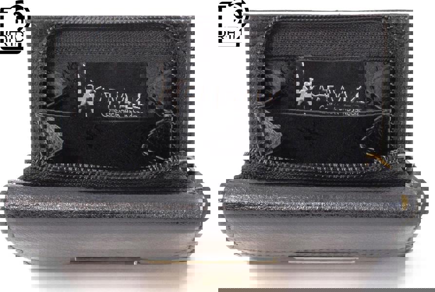 Catwalk Collection Handbags Victoria - Trifold Purse