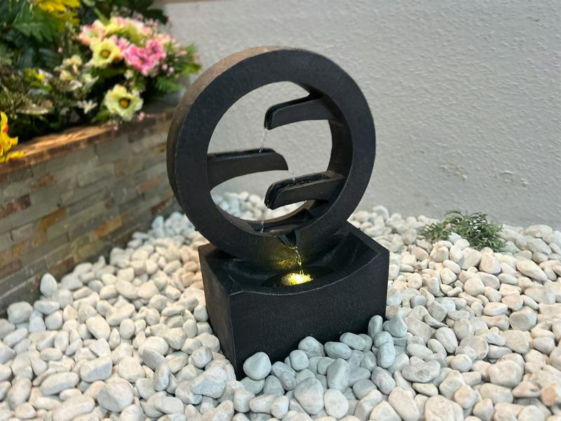 Tranquillity Water Features Lunar Flow Modern Water Feature