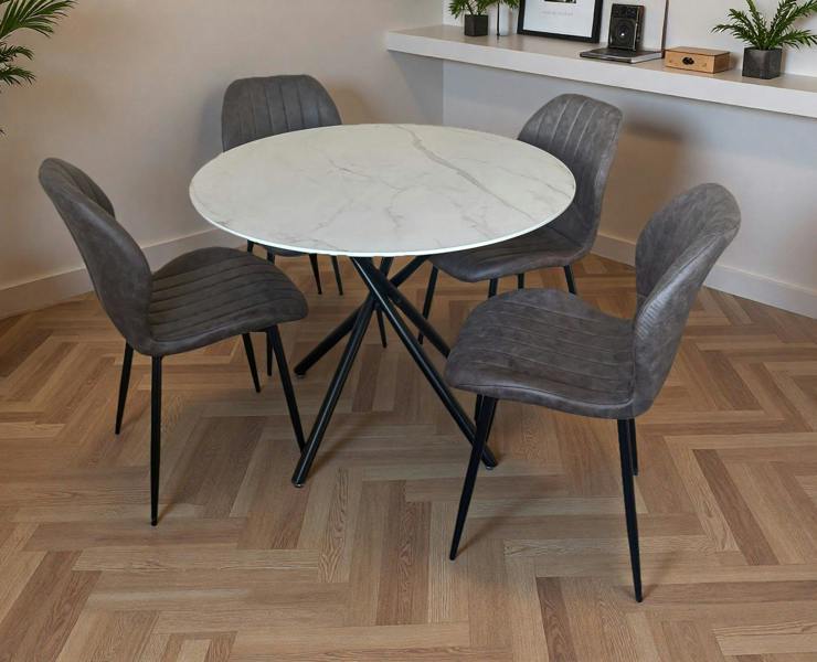 Outdoor Living Seattle Dining Table with 4 Jaydn Leather Chairs