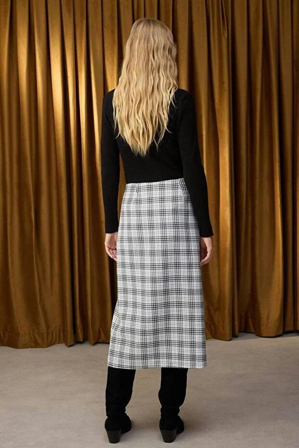 WOVCOR Argyle Midi Skirt with Belt Detail