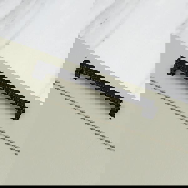 Handle & Home Black Square 160mm Cabinet Bar Handle & 32mm Matching Knob